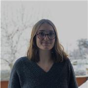 Je donne des cours particuliers pour un niveau de primaire et de collège en ligne ou je peux me déplacer à domicile aux alentours de Saint Genest Malifaux et Saint-Etienne. Je suis en dernière année de kinésithérapie et j’ai effectué la première année de